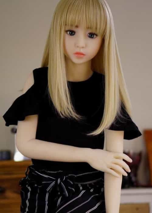 硅胶娃娃 DollHouse168 128cm 平胸ら Molly (B工場製) 